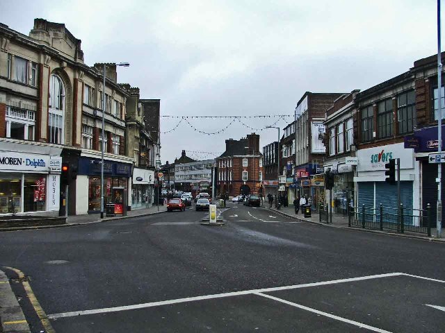 Green Lanes looking north from the traffic island at the Triangle