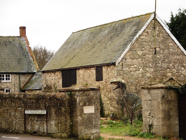 Gurnard Farm © Mark Pilbeam :: Geograph Britain and Ireland