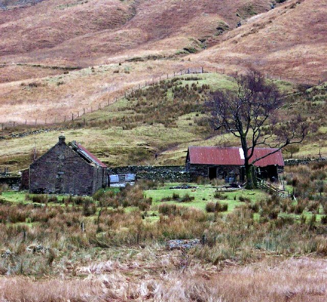 Gleann na Caorainn sheiling © Gordon Brown cc-by-sa/2.0 :: Geograph ...