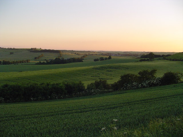 Lincolnshire Wolds from Bluestone Heath Road