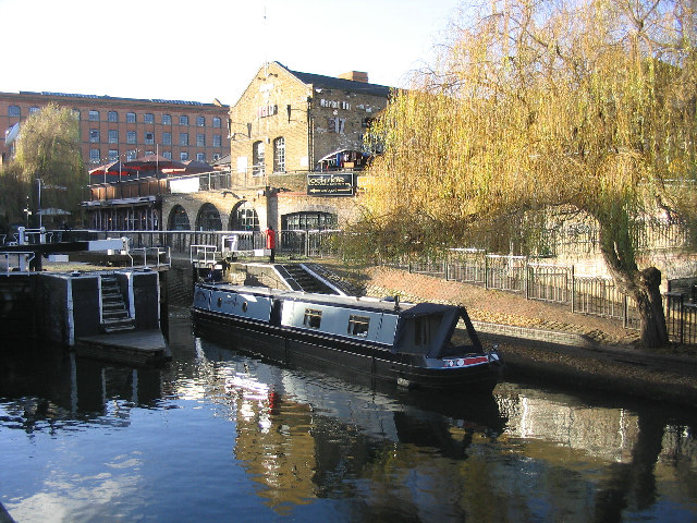 Hampstead Road Lock, Regents Canal