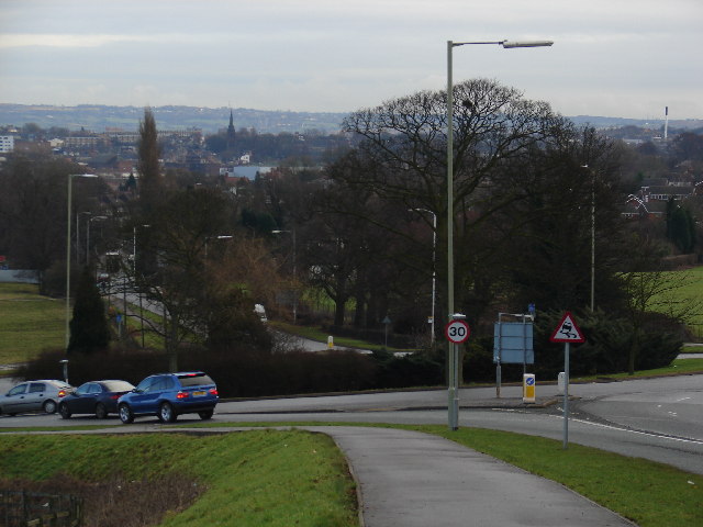 Roundabout on the A525
