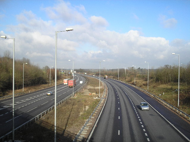 A1(M) North, from St Albans Road, South Mimms