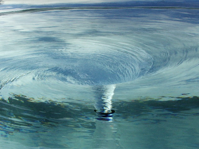 Whirlpool © Christine Westerback cc-by-sa/2.0 :: Geograph Britain and