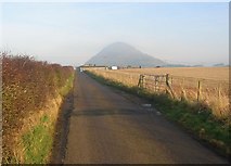 NT5483 : Straight road, Newhouse. by Richard Webb