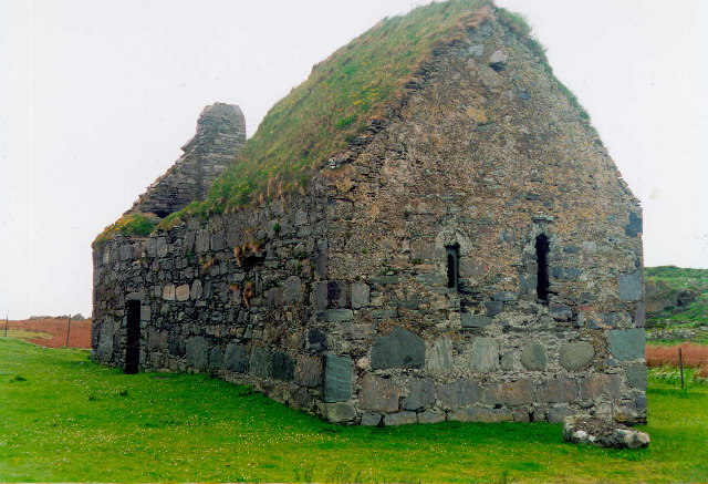 St Cormac's Chapel, Eilean Mor