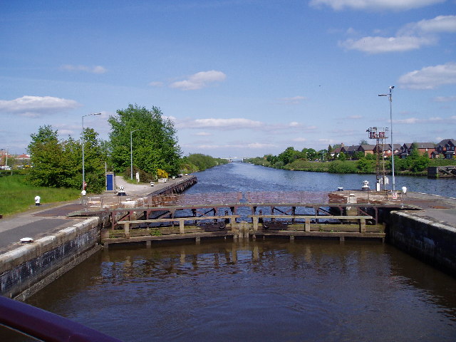 Latchford Locks