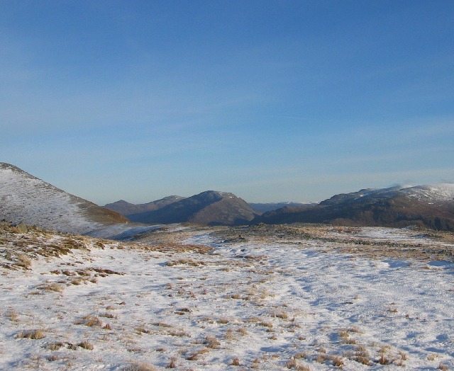 Broad ridge between Garbh-bheinn and Meall Garbh