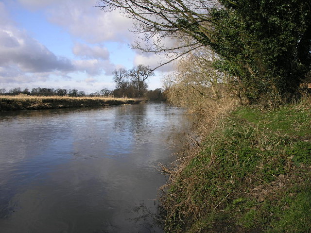 River Tame © Michael Patterson cc-by-sa/2.0 :: Geograph Britain and Ireland