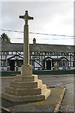 SU3432 : War memorial and Boot Inn at Houghton by Peter Facey