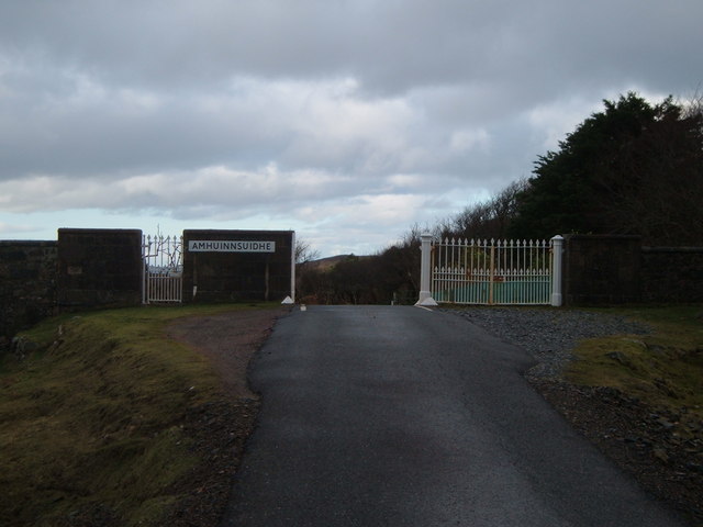 Gates into Amhuinnsuidhe castle grounds