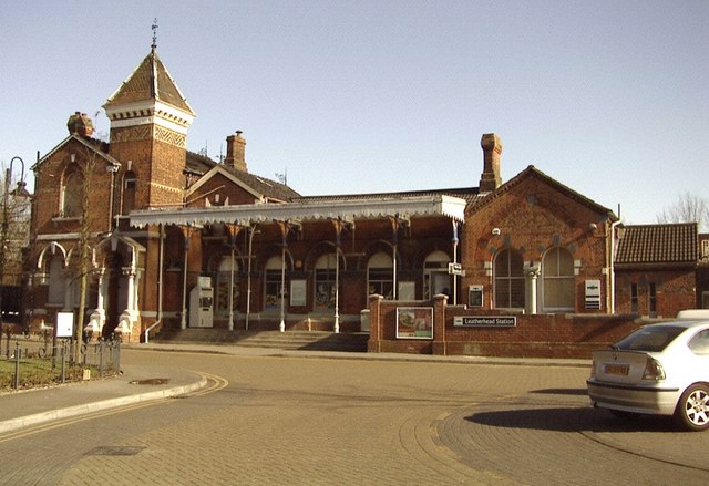 Leatherhead railway station