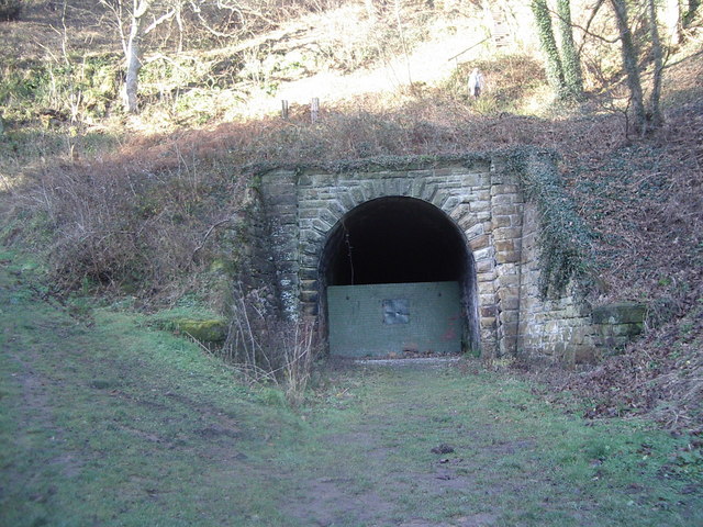 Tunnel entrance, Whitby to Middlesbrough railway north of Sandsend