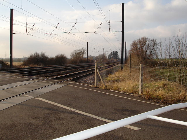 Railway Crossing the Greatford to Belmesthorpe road