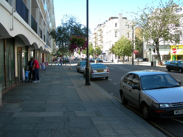 Lupus Street, Pimlico (2)