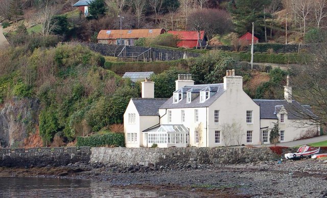 House on Portree Bay