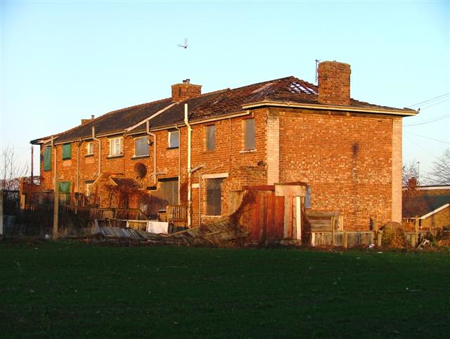 Derelict Housing, Whinney Banks