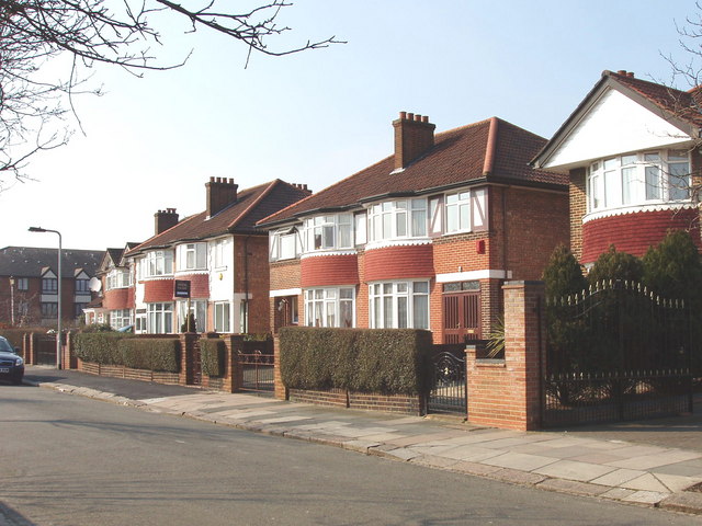 Friary Road, Acton, eastern end