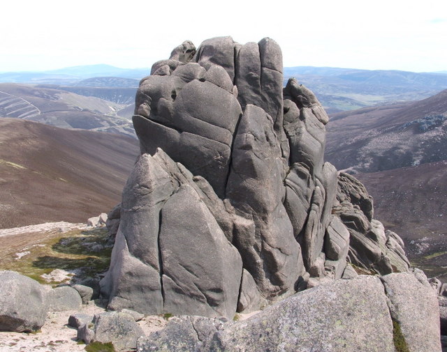 Granite outcrop on Ben Avon