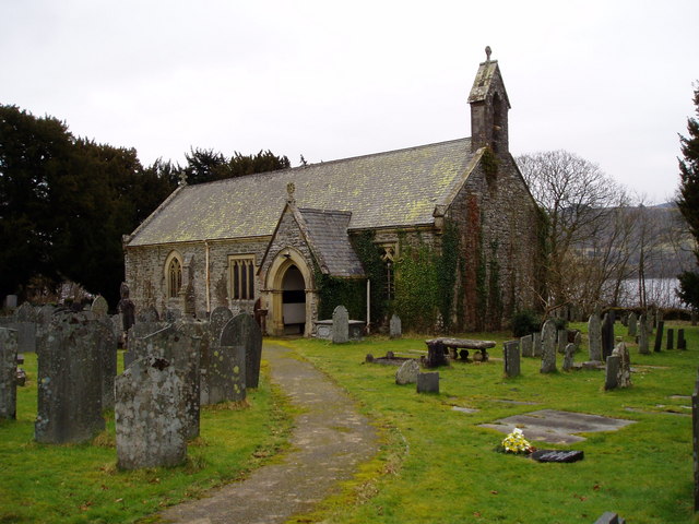 Church of St Beuno, Llanycil © Eirian Evans cc-by-sa/2.0 :: Geograph ...