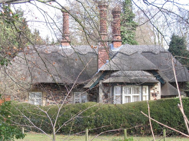 South Lodge, Bixley Manor