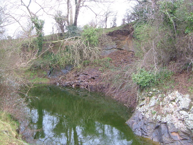 Flooded quarry, Borough