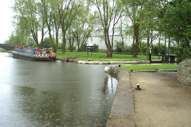 Entrance to Top Lock, No 21 on the Wigan Flight