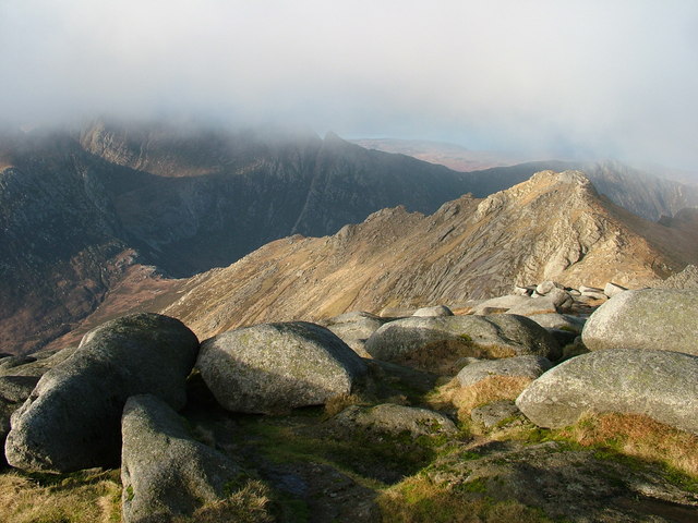 The ridge to North Goat Fell from the summit
