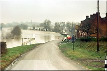 SO8425 : Floods at Wainlode Hill by David Stowell