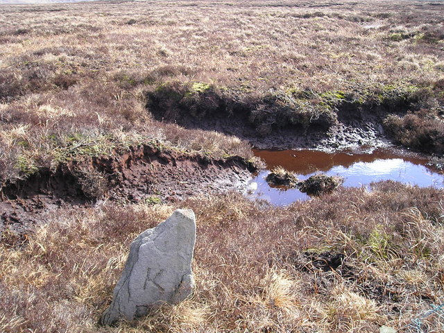 Boundary stone at grid reference SE001711