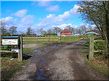 TQ2218 : Tomsetts Farm by Simon Carey