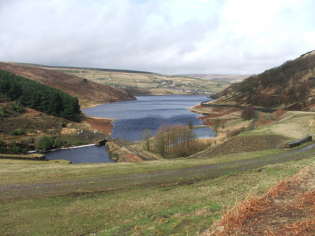 Butterley Reservoir © Steve Partridge cc-by-sa/2.0 :: Geograph Britain ...