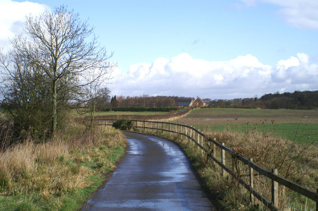 Track to Yew Tree Farm