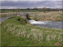 SP8763 : Weir on the River Nene by Kokai
