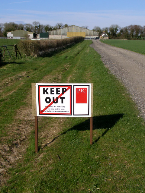 Warren Farm, off Old Down Lane,... © Jim Champion :: Geograph Britain ...