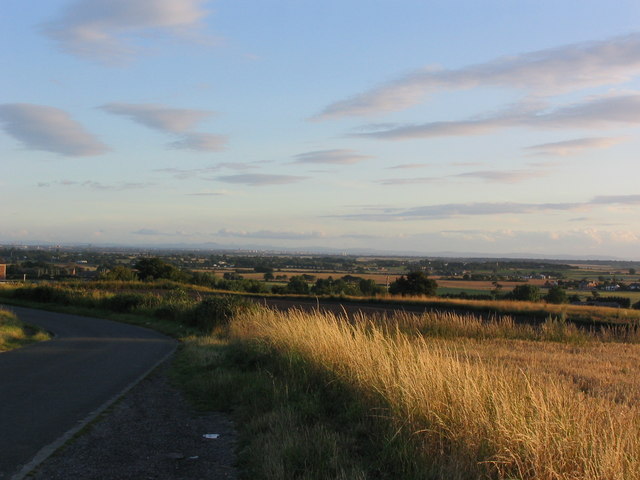 Looking towards Liverpool from Clieves Hill