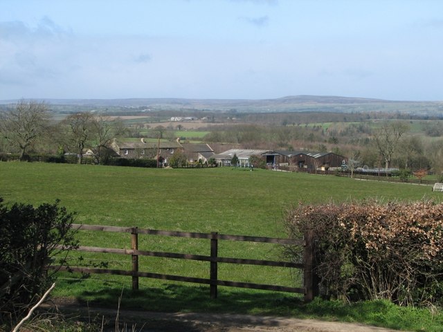 Sun Hill farm looking across towards Bellerby