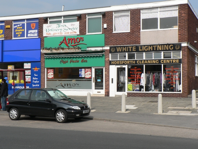 Amo's and White Lightning, New Road Side