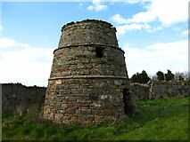 NT3872 : Doocot at Dolphingstone by Lisa Jarvis