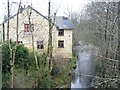 House beside river Cammarch northwest of Beulah