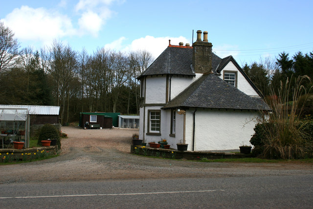 Mid Lodge - Fotheringham Estate