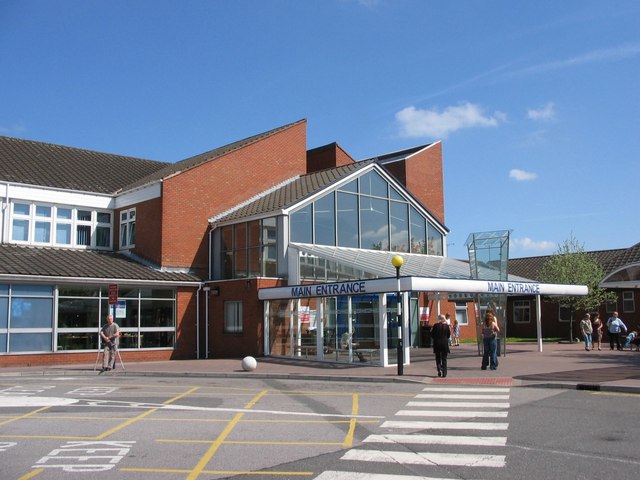 Chesterfield Royal Hospital © George Wolfe Cc By Sa20 Geograph Britain And Ireland 3685