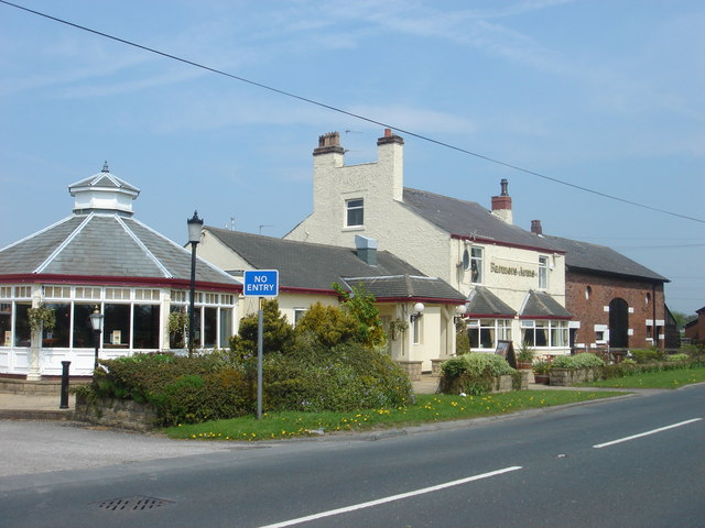 Farmers Arms © Margaret Clough Geograph Britain and Ireland