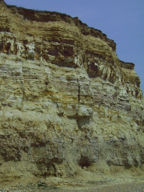 Bulverhythe cliff face
