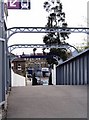 Footbridge across the railway, Bowes Park