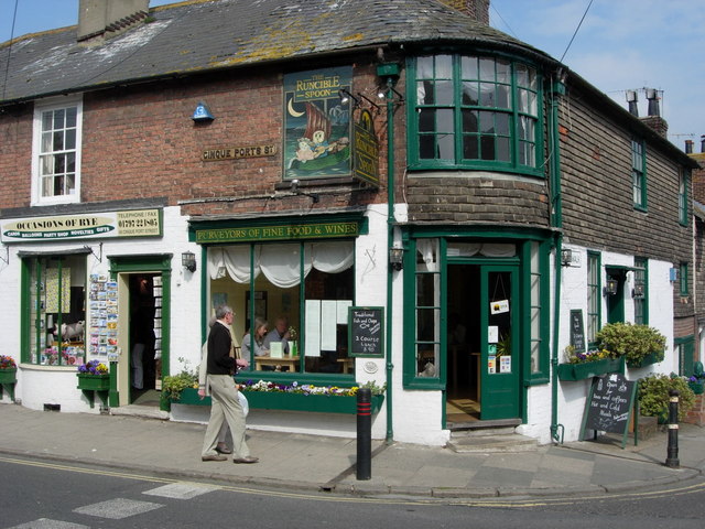 Rye: The Runcible Spoon pub © Francois Thomas cc-by-sa/2.0 :: Geograph ...