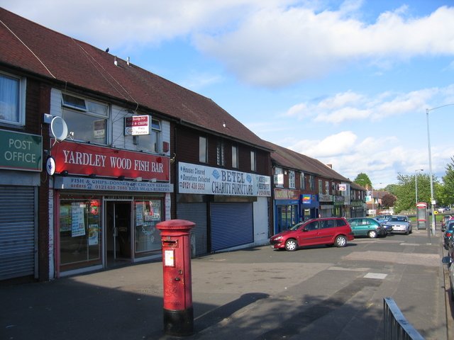 Shops at Highter's Heath © David Stowell :: Geograph Britain and Ireland