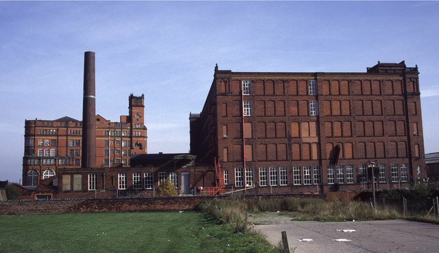 Swan Lane Mills Bolton © Chris Allen cc-by-sa/2.0 :: Geograph Britain ...