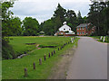 Linford Road approaching Linford Bottom