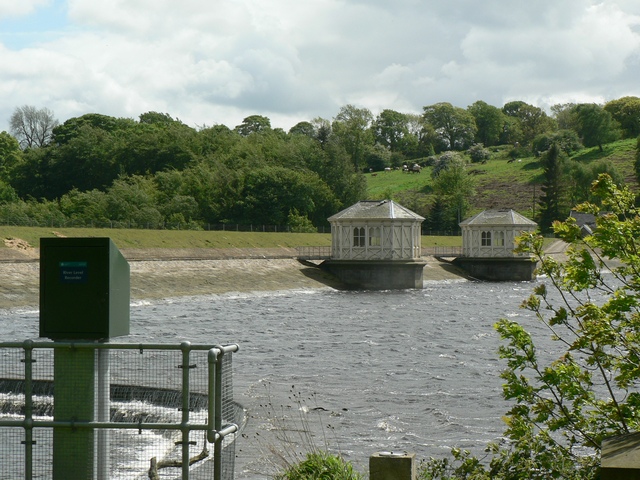 Dam, Lindley Wood Reservoir